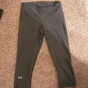 Capri under armer leggings
